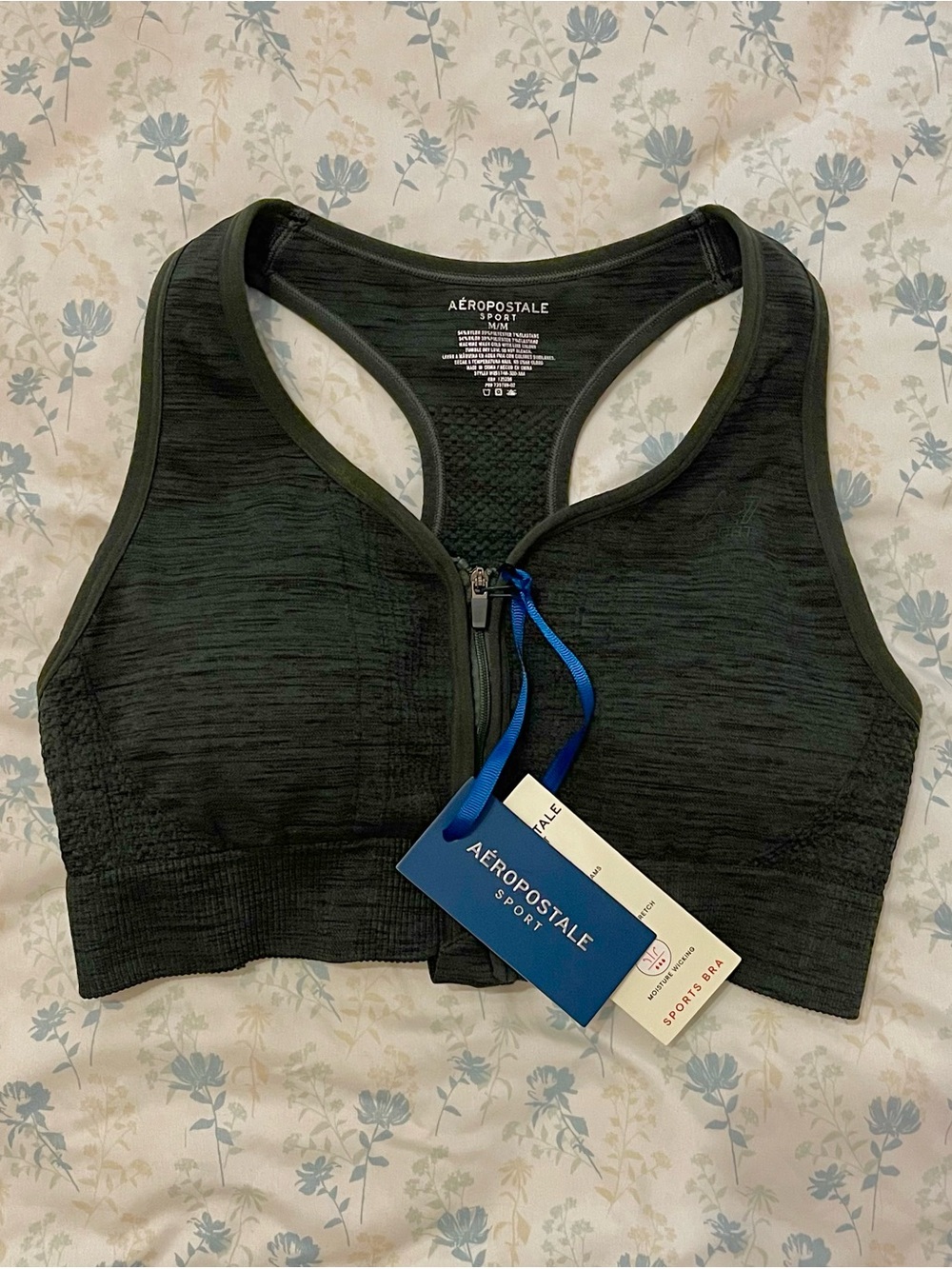 Aeropostale Front-Zip Sports Bra in Dark Green